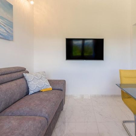Apartments Enona Nin Εξωτερικό φωτογραφία