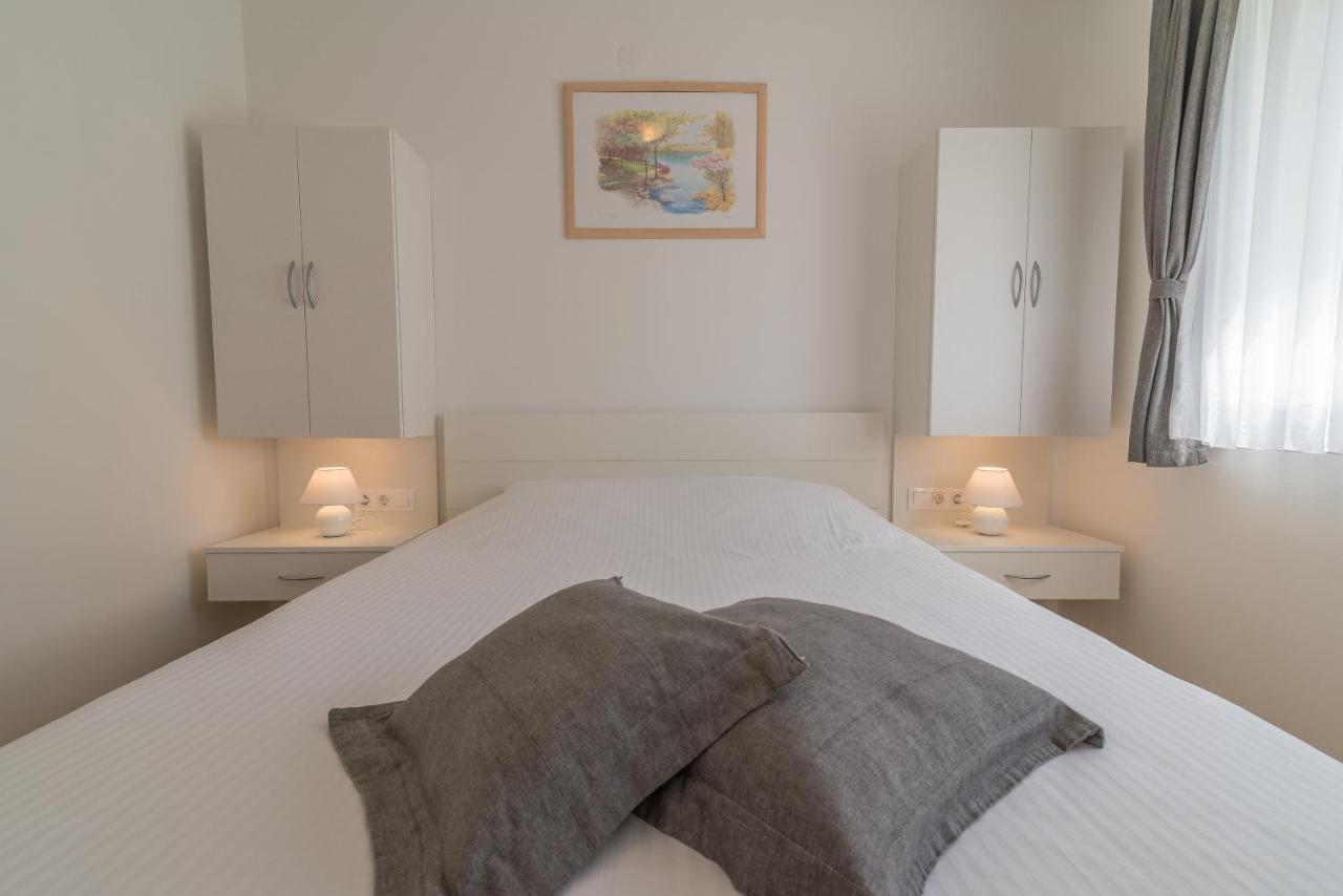 Apartments Enona Nin Εξωτερικό φωτογραφία