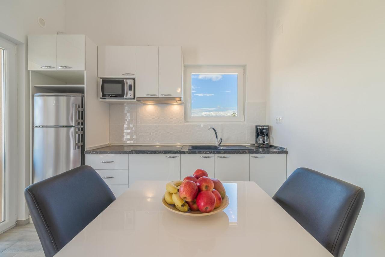 Apartments Enona Nin Εξωτερικό φωτογραφία